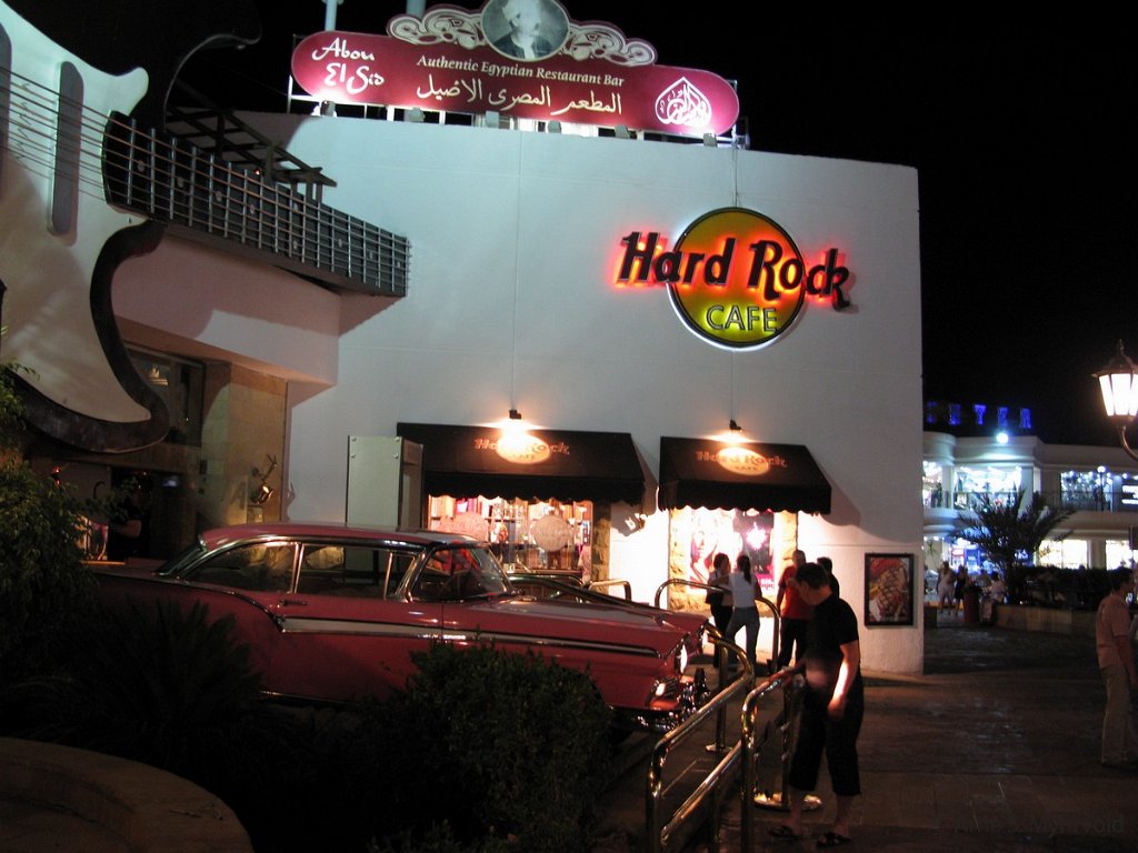 2008-Hard rock cafe.JPG